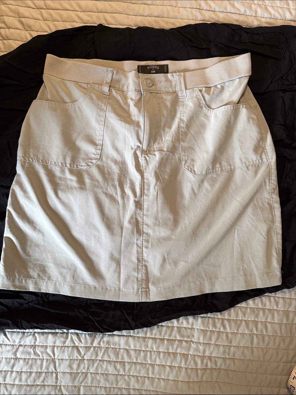 Riders by Lee light gray Mini Skirt with Front Patch Pockets